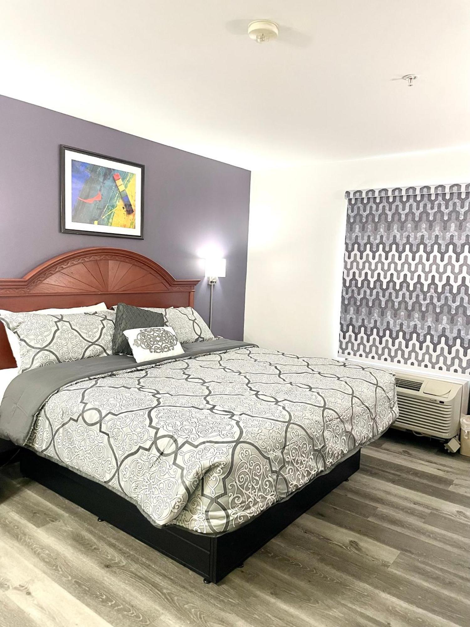 Motel Grand Vista & 2*