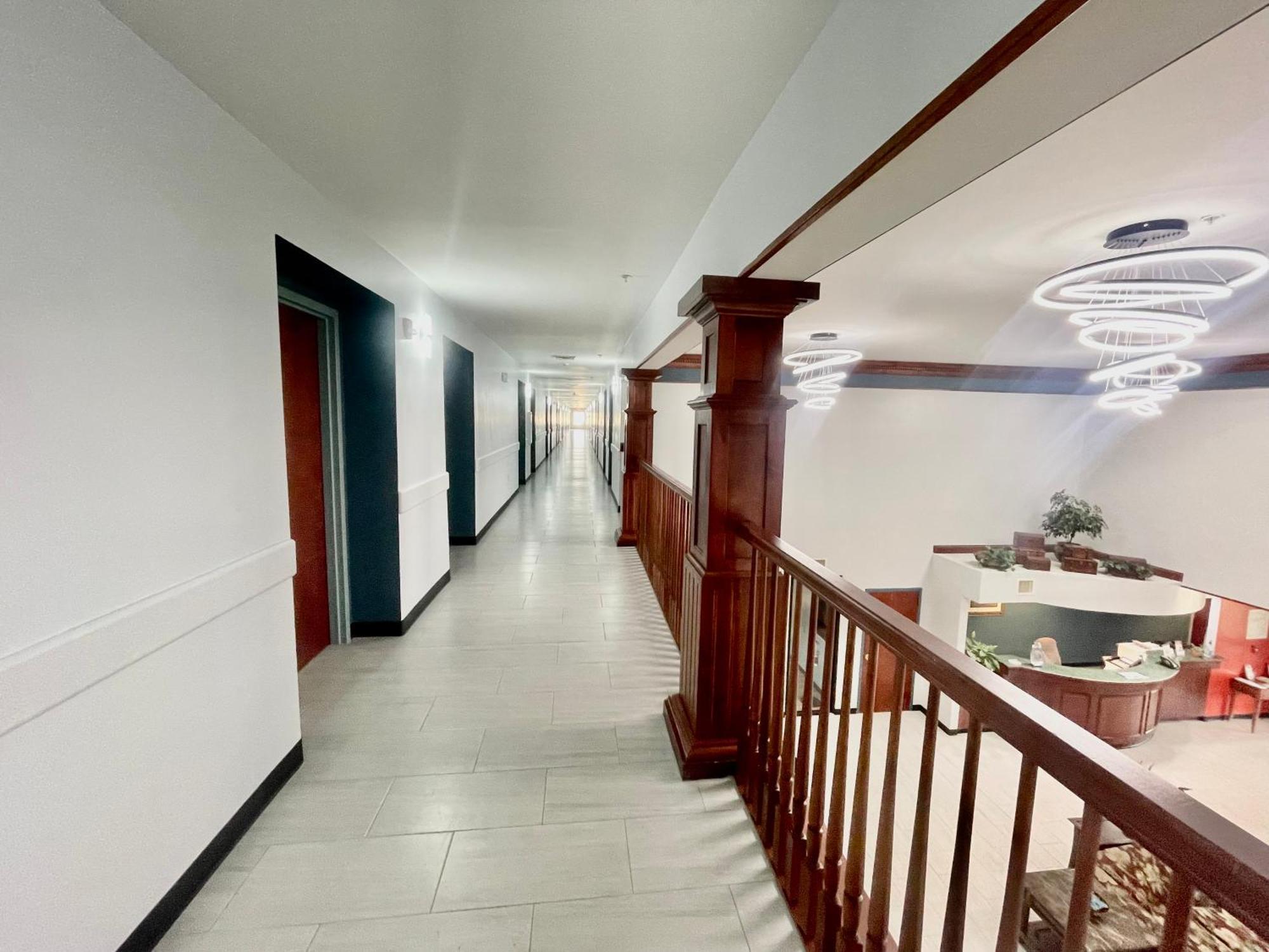 Motel Grand Vista &